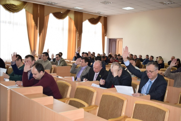 Скандал навколо антикорупційних органів: законопроекти, політичні ігри та майбутнє України
