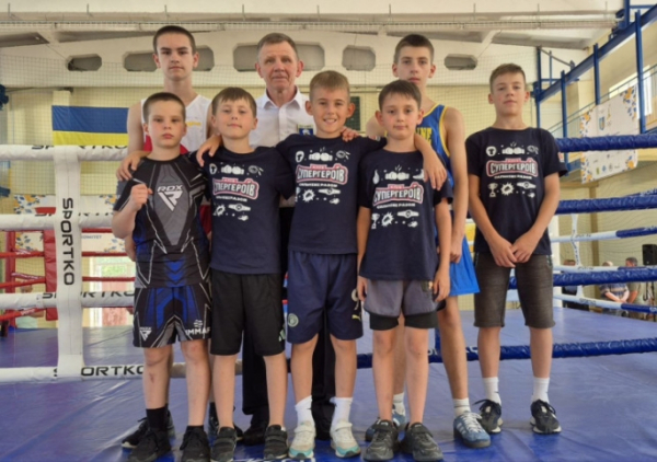 Спортивні досягнення учнів клубу SpartaBox: перемоги, підготовка та підтримка Favbet Foundation