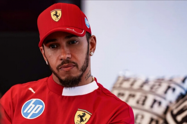 Ральф Шумахер о проблемах Льюиса Хэмилтона в Ferrari: критика, адаптация и разочарование