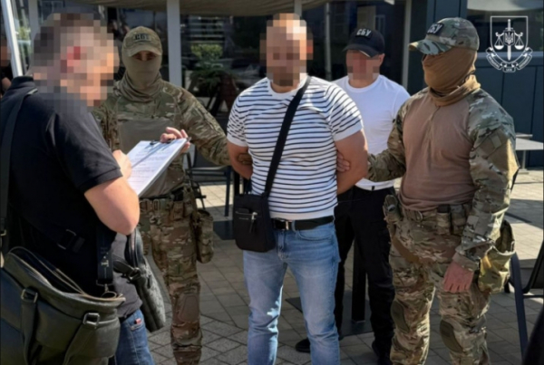 Коррупционный скандал на таможне Львова: задержан инспектор за вымогательство