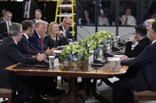 Гарантії безпеки для України: Переговори Макрона, Трампа та Зеленського