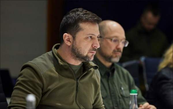 Хто відповідає за мобілізацію в Україні? Погляд на роль Офісу президента та уряду