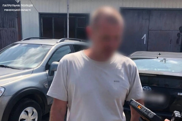 ДТП в Ровно: мужчина с пьянкой за рулем попытался забрать жену из полиции